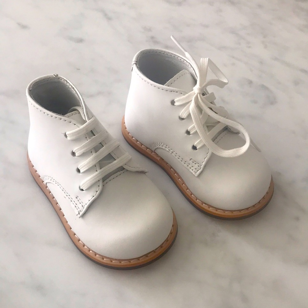 Josmo Walker Shoes